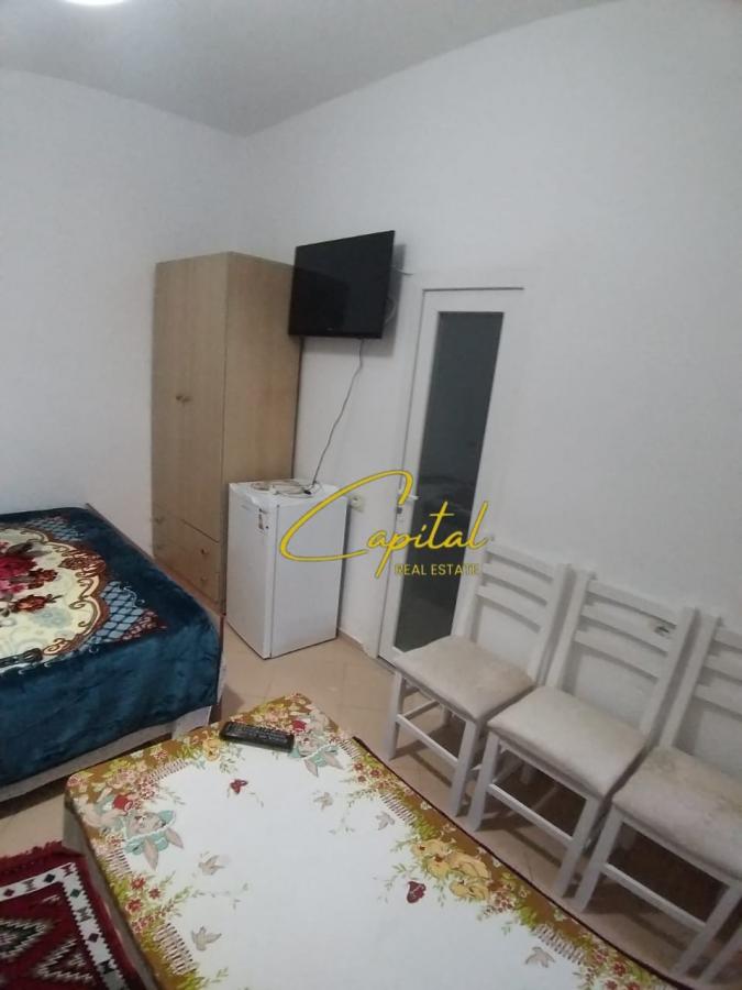 Garsoniere me qera 30 m2 rruga e elbasanit 350 euro