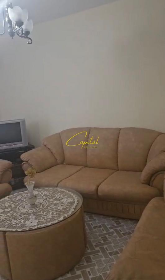 Apartament me qera 3+1 bulevardi zogu i 65.000 leke