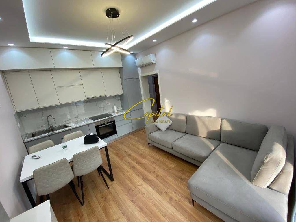 Apartament em qera 2+1 myslym shyri 68.000 leke