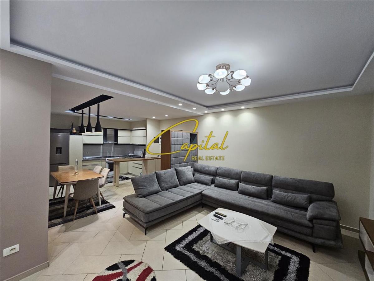 Apartament em qera 2+1 liqeni i thate 65.000 leke