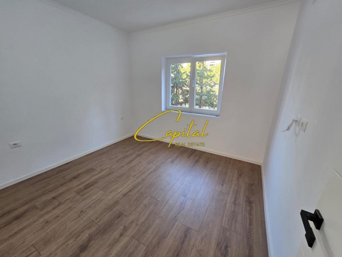 Shitet apartament 1+1 don bosko 125.000 euro
