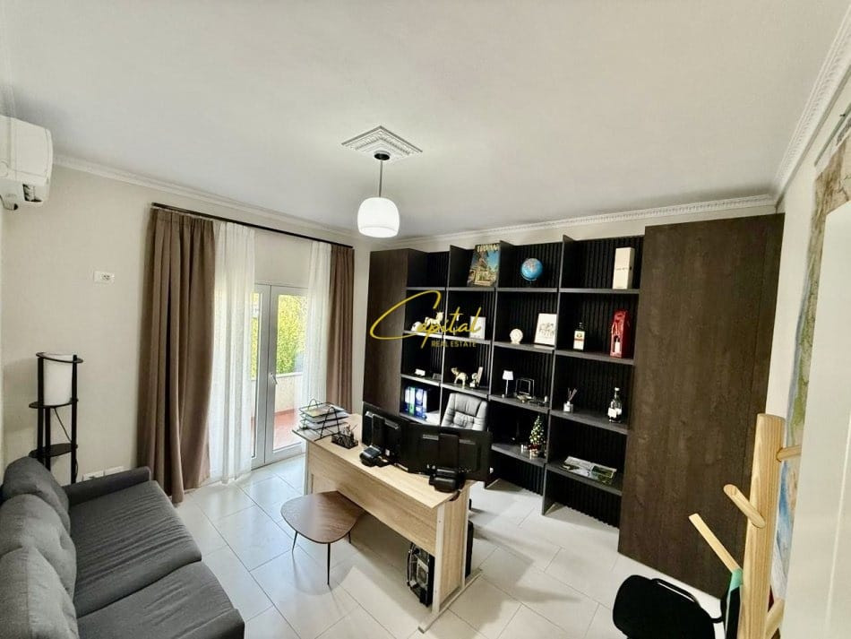 Zyre me qera 150 m2 vilat gjermane 650 euro