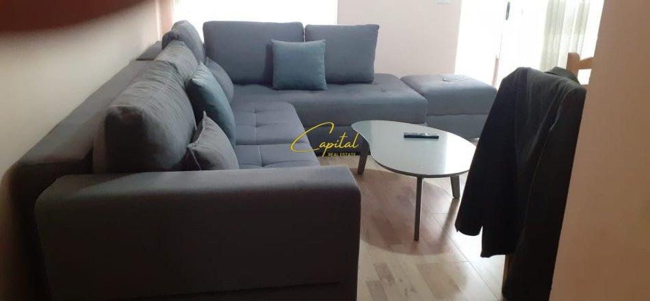 Apartament me qera 2+1 komuna e parisit 60.000 leke