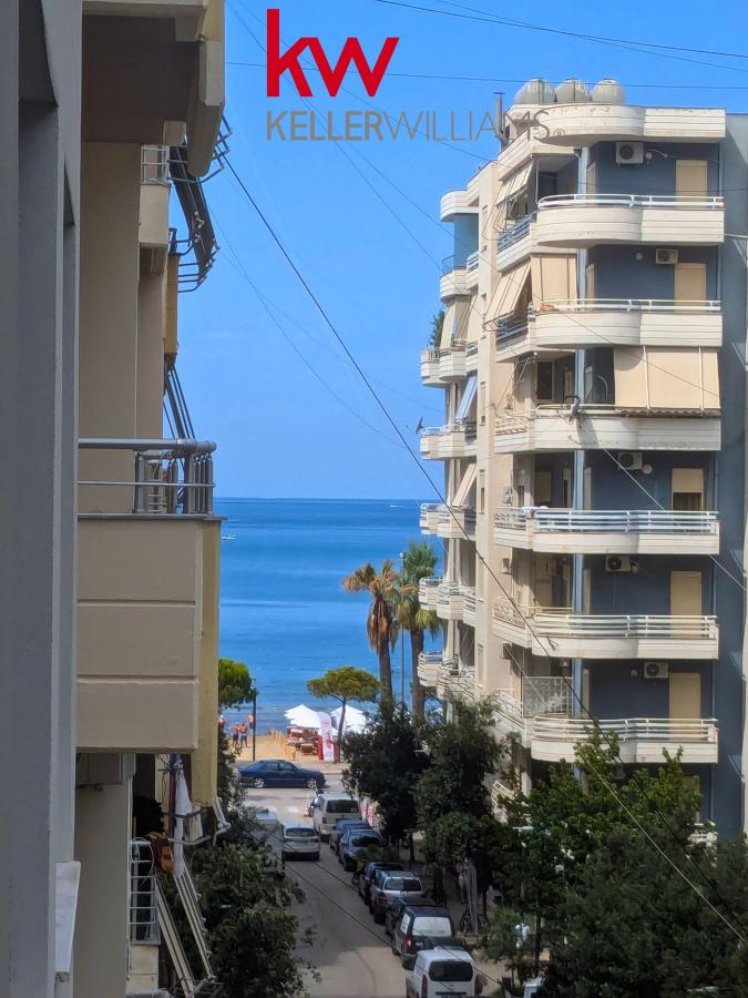Shitet apartament 2+1 Ne Lungomare Vlore