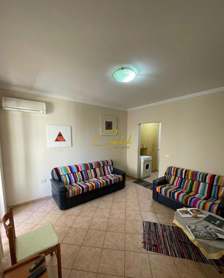 Apartament me qera 1+1 pazari i ri 50.000 leke