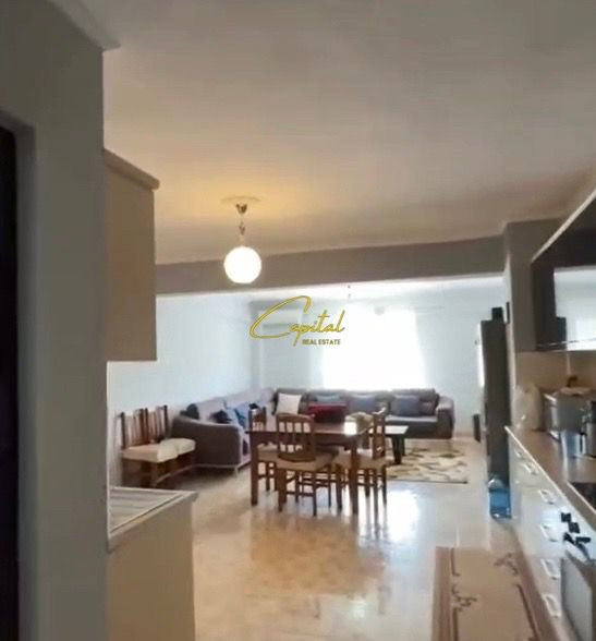 Apartament me qera 2+1 rruga dritan hoxha 60.000 leke