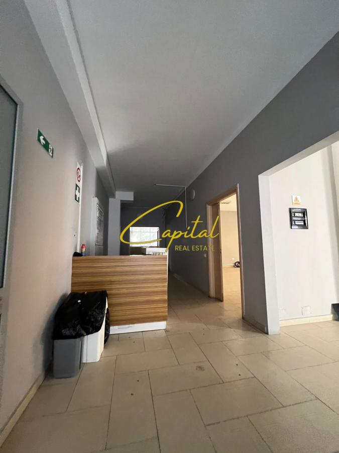 Ambient biznesi me qera 350 m2 qytet studenti 3000 euro