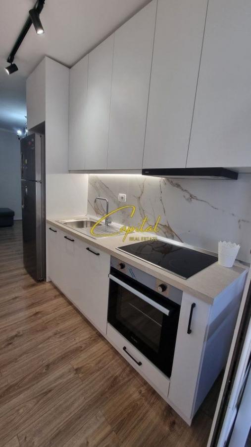 Shitet apartament 1+1 don bosko 125.000 euro