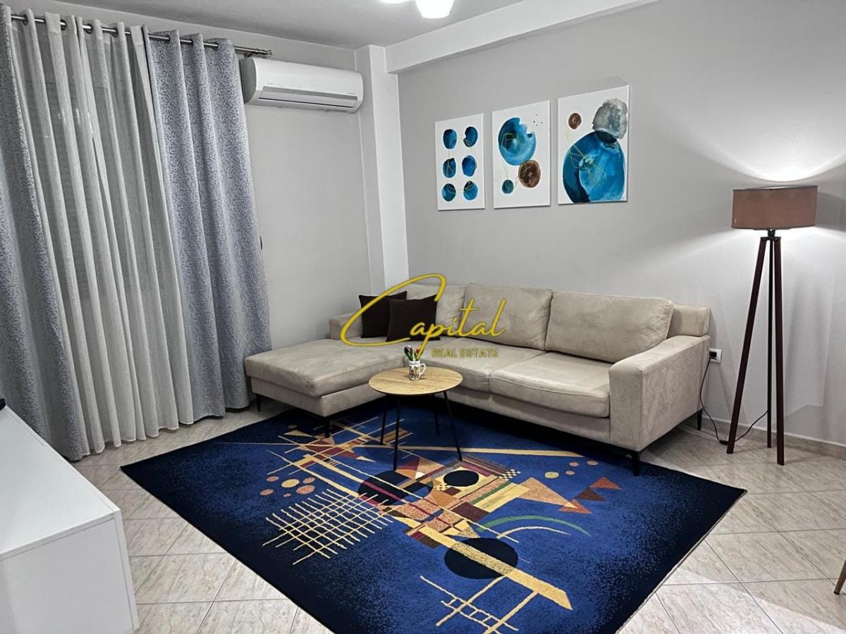 Apartament me qera 1+1 rruga e kavajes 65.000 leke
