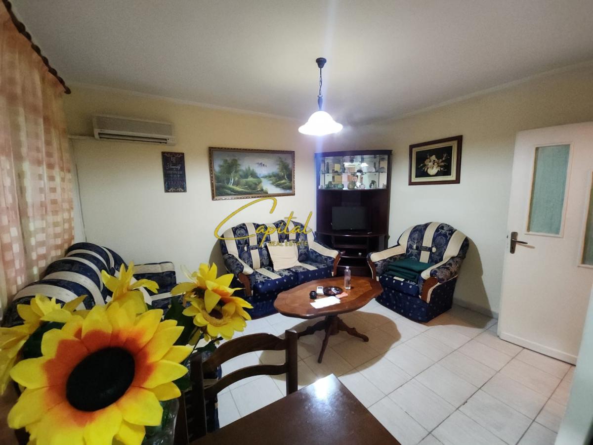 Shitet apartament 1+1 ali demi 10.000.000 leke