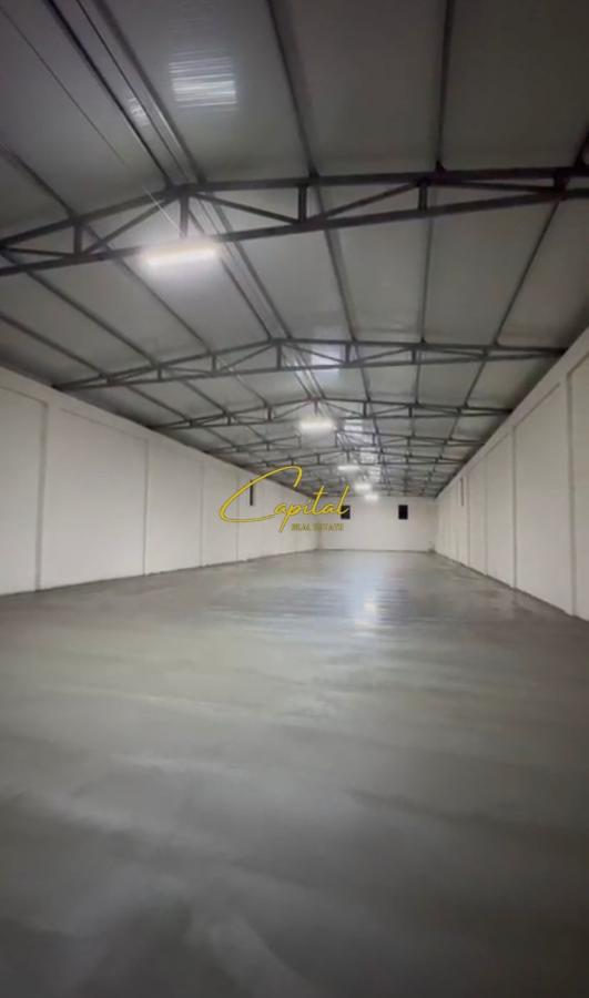 Kapanon me qera 1.200 m2 berxulle 3.300 euro