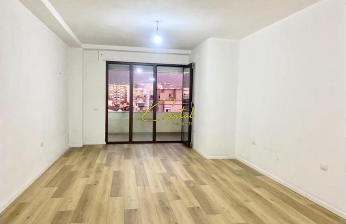 Apartament me qera 2+1 rruga 5 maji 50.000 leke