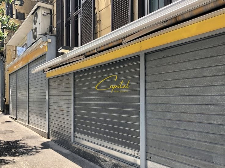 Shitet ambient biznesi 100 m2 liqeni i thate 210.000 euro