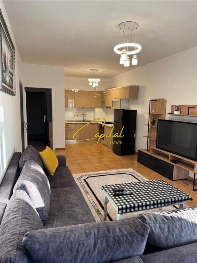 Apartament me qera 2+1 yzberisht 45.000 leke