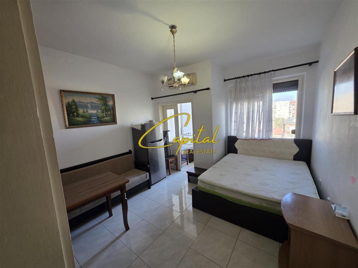 Garsoniere me qera 50 m2 ura e nisharakut 30.000 leke