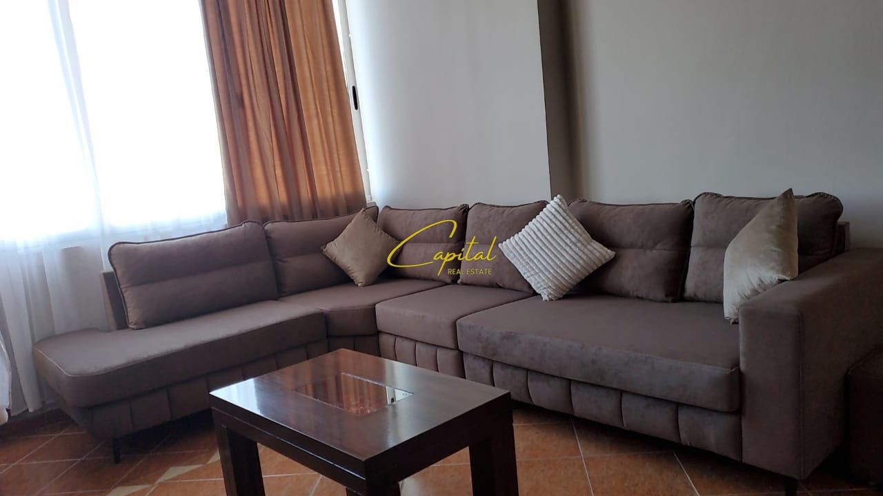 Apartament me qera 1+1 rruga e kavajes 50.000 leke