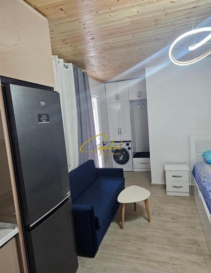 Garsoniere em qera 30 m2 laprake 300 euro