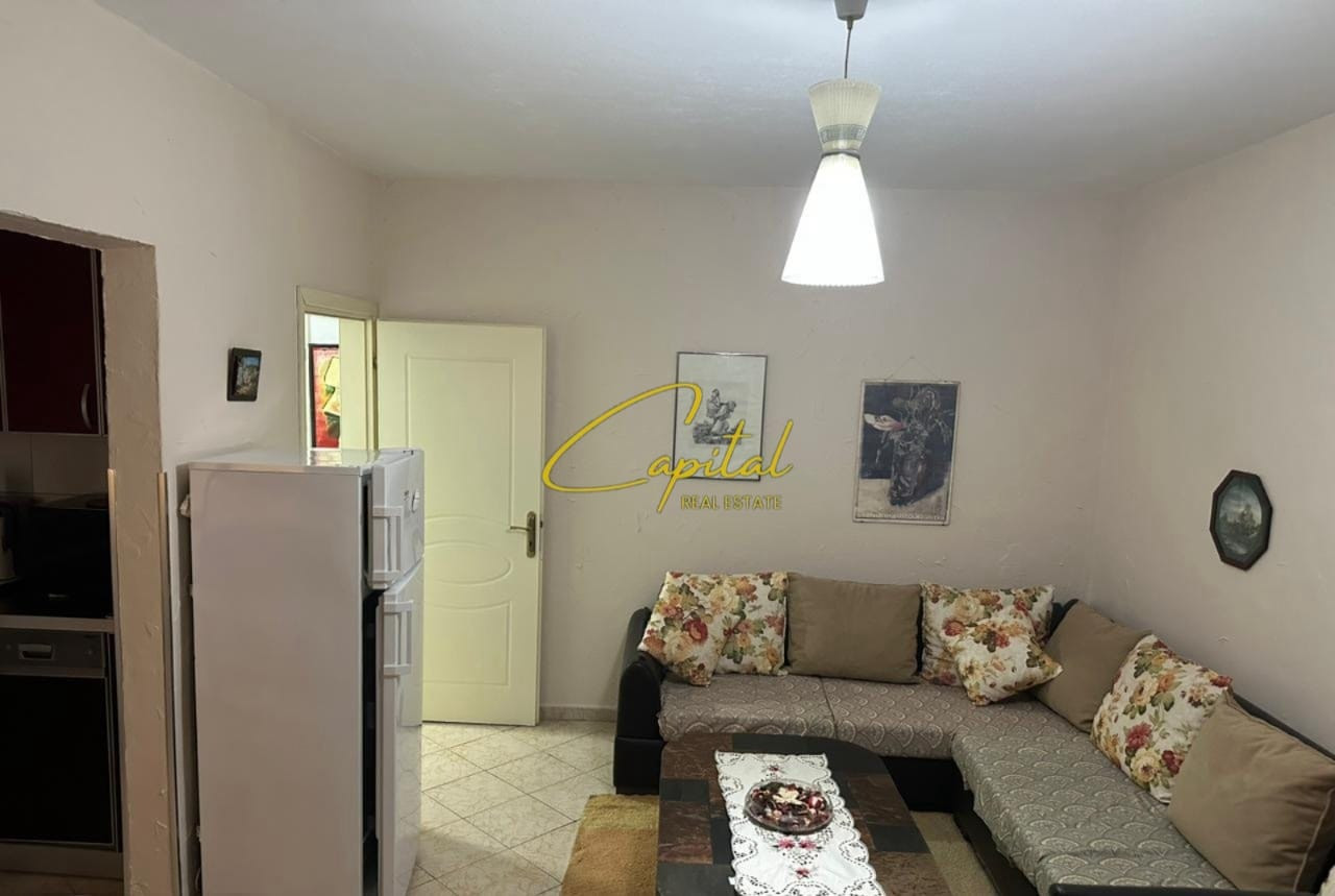 Apartament me qera 2+1 porcelani 500 euro