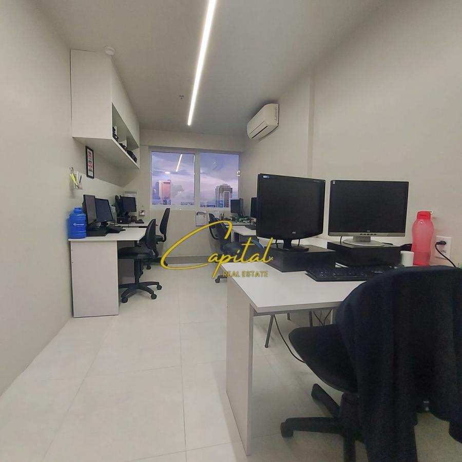 Zyre me qera 65 m2 komuna e parisit 600 euro