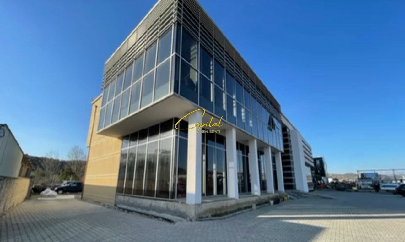 Ambient biznesi me qera 1800 m2 autostrada tr-dr 2.500.000 euro