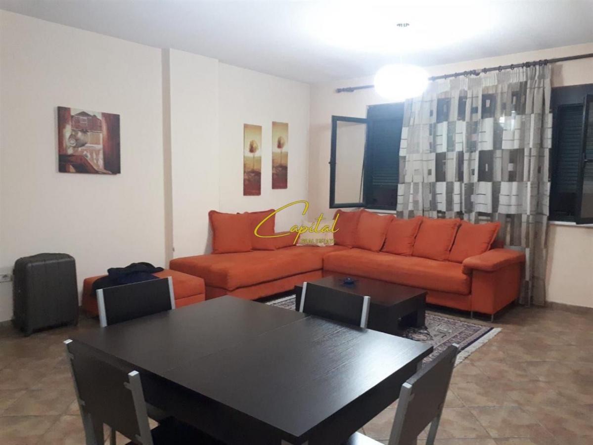 Apartament me qera 1+1 ish blloku 70.000 leke