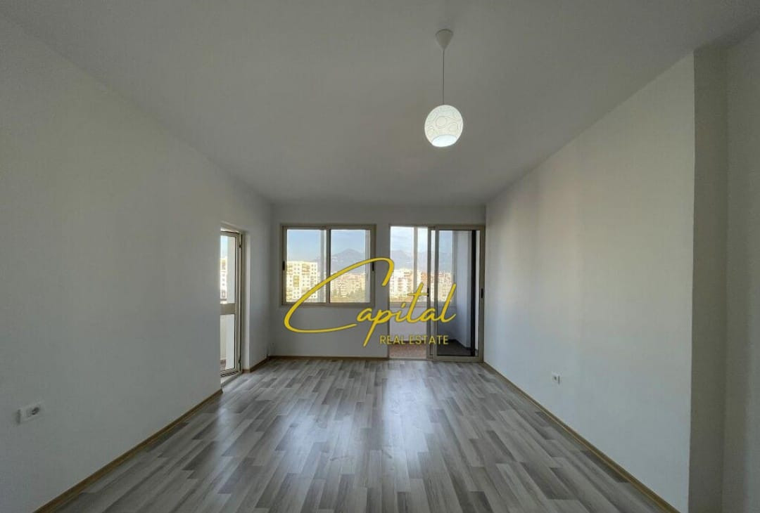 Shitet apartament 2+1 yzberisht 132.000 euro