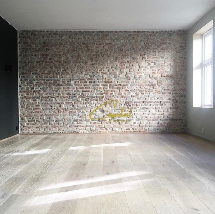 Dyqan me qera 45 m2 ish stacioni trenit 750 euro