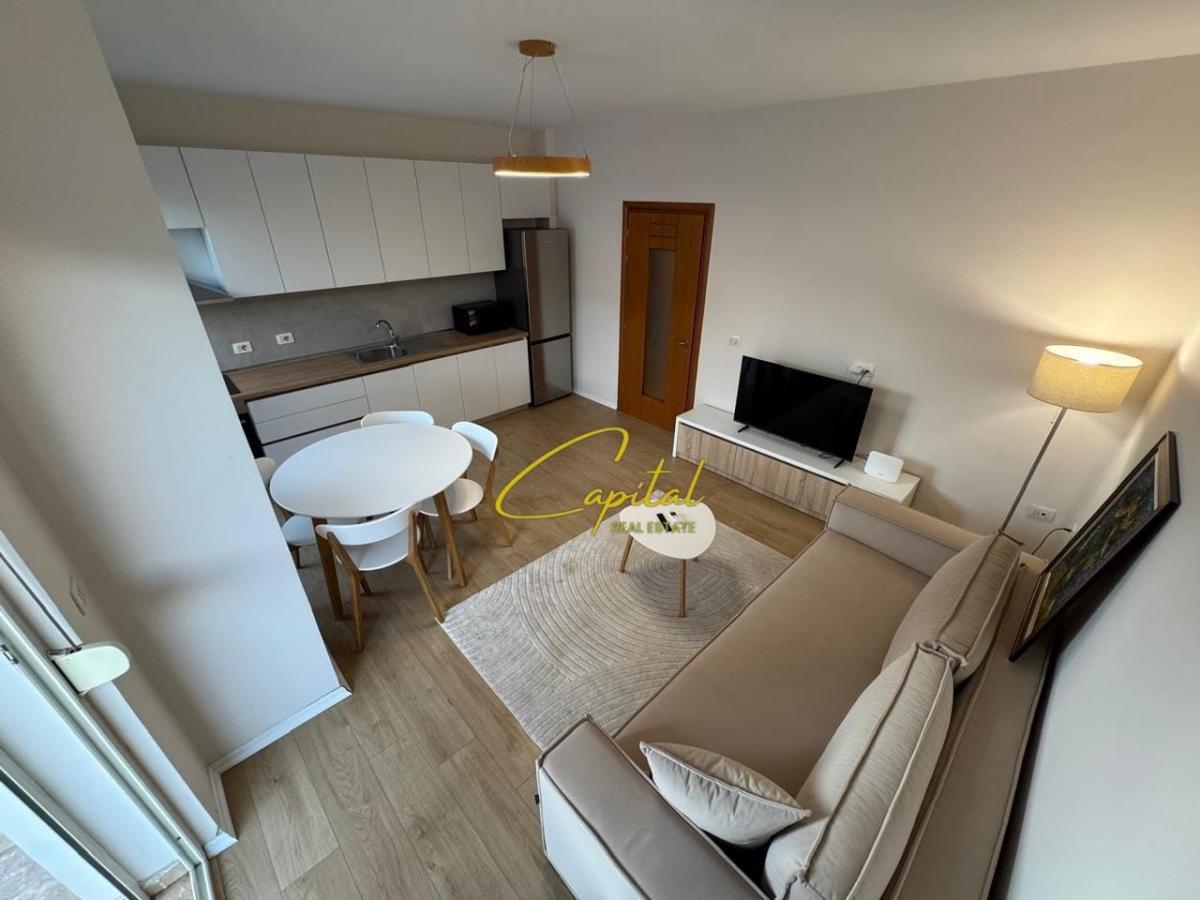 Apartament me qera 1+1 rruga e kavajes 70.000 leke