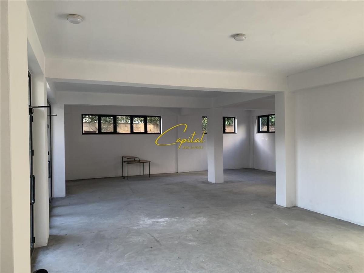 Ambient biznesi me qera 280 m2 don bosko 2000 euro