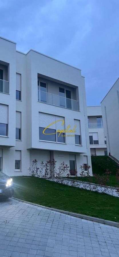 Vile private me qera 200 m2 farke 1.500 euro