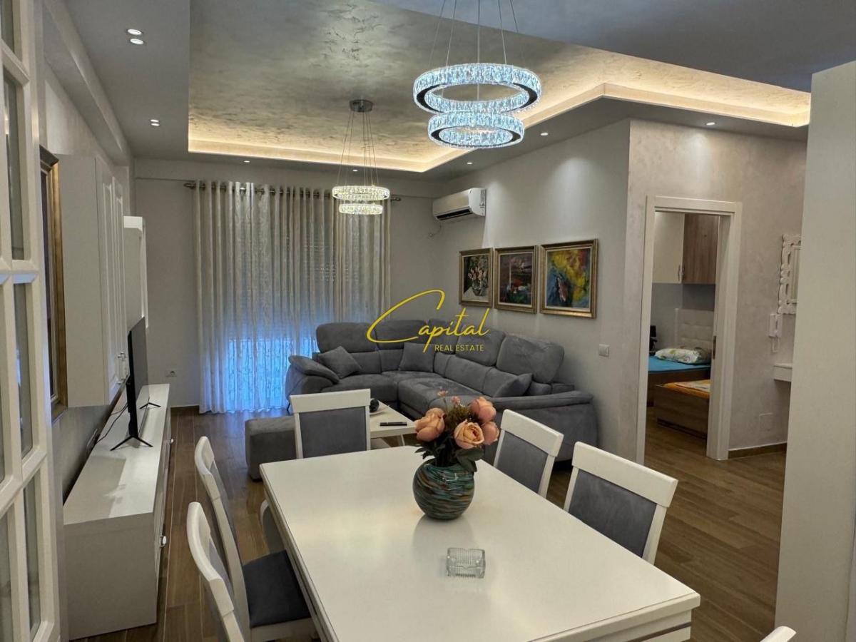 Apartament me qera 2+1 kompleksi golden park 3 60.000 leke