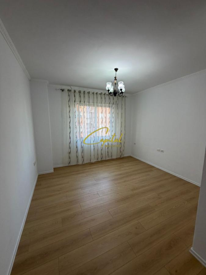 Shitet apartament 1+1 fresku 91.000 euro