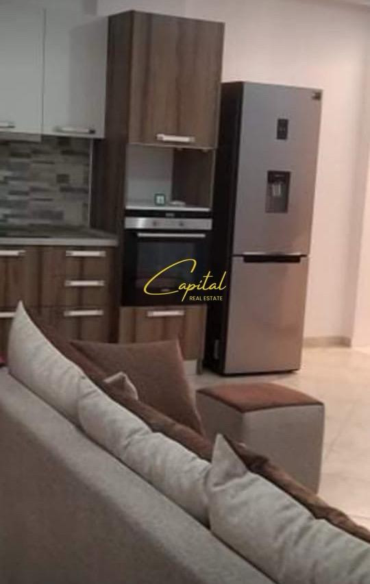 Apartament me qera 2+1 fresku 40.000 leke