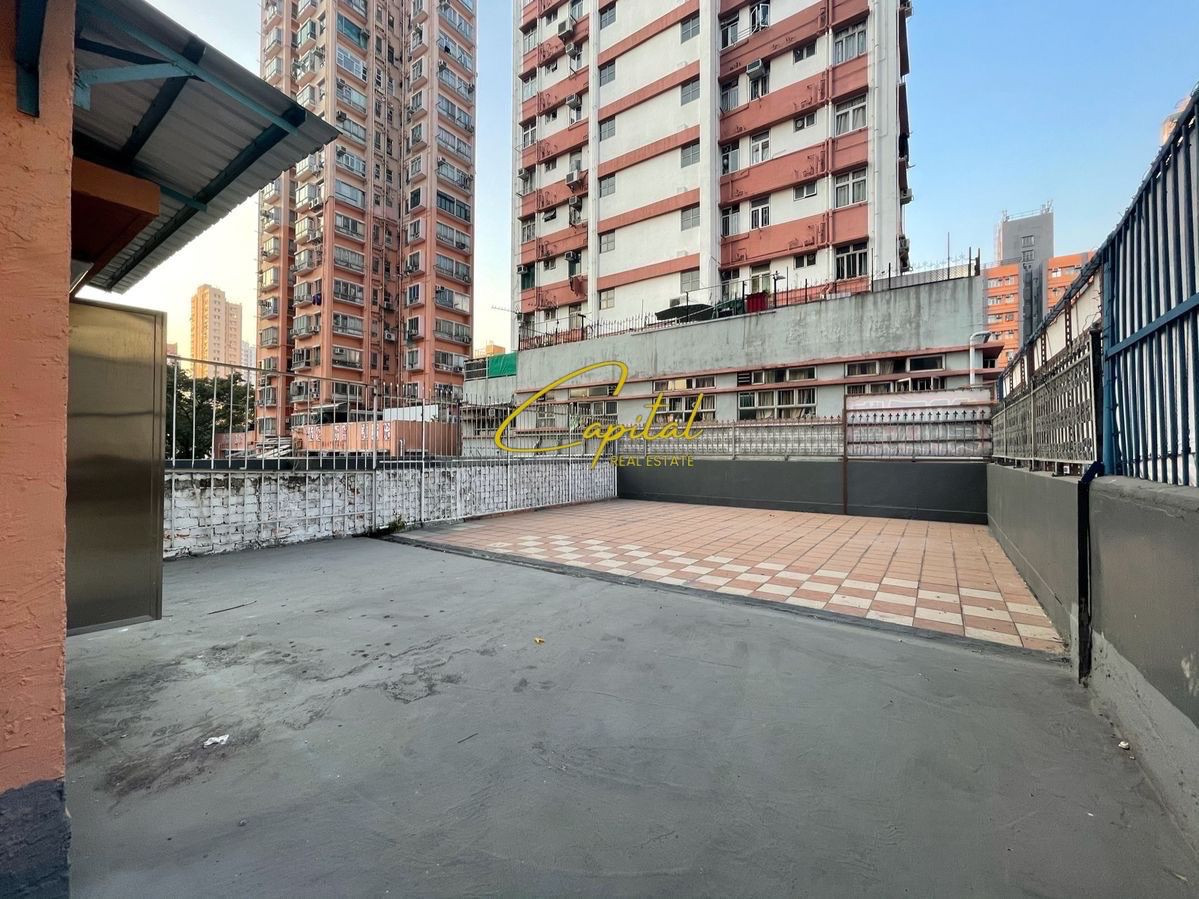 Ambient biznesi me qera 400 m2 fresku 70.000 leke