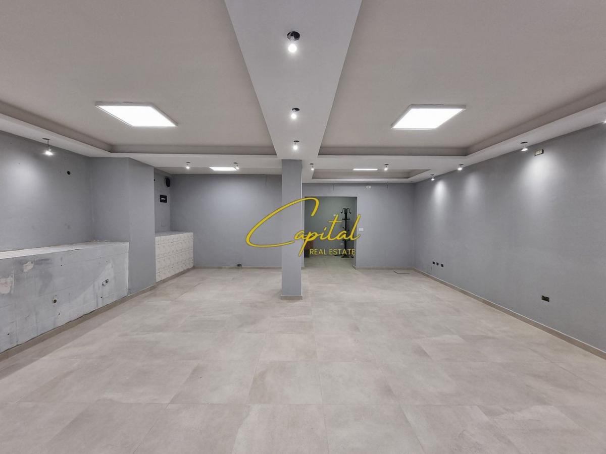 Shitet ambient biznesi 94 m2 pazari i ri 130.000 euro