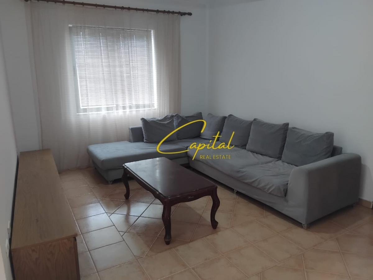 Apartament me qera 2+1 rruga e dibres 40.000 leke