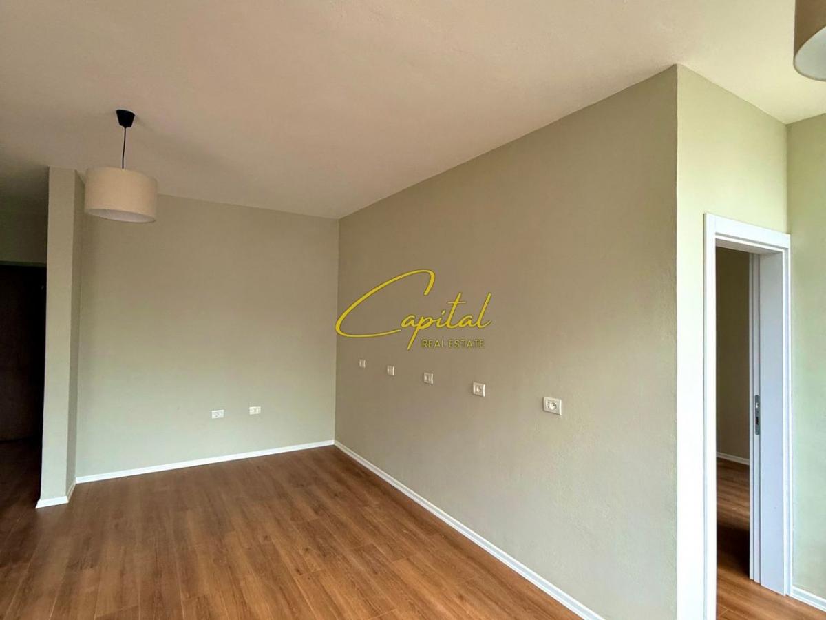 Apartament me qera 1+1 ish ekspozita 700 euro