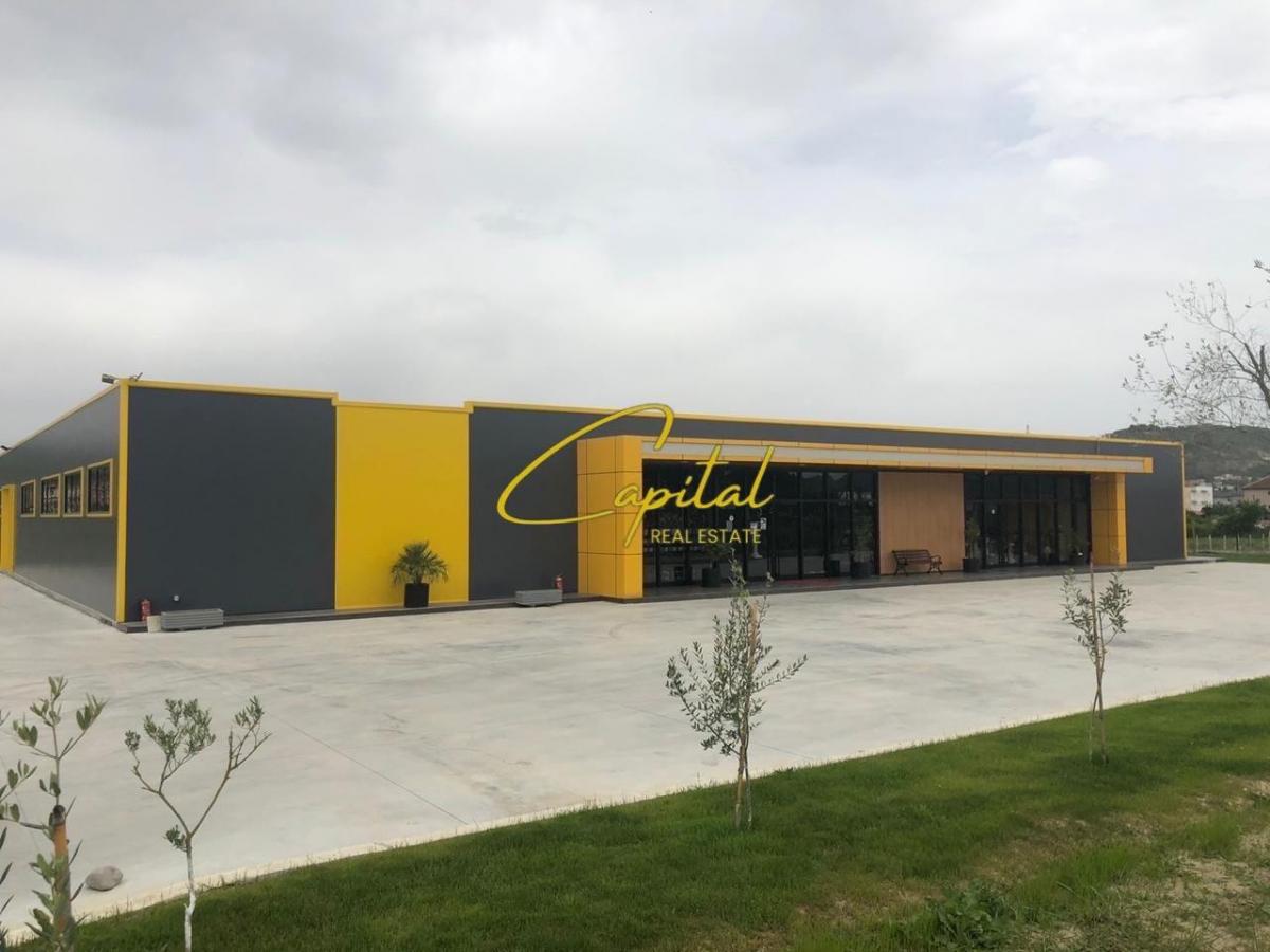 Kapanon me qira 1.500 m2 prush 6000 euro