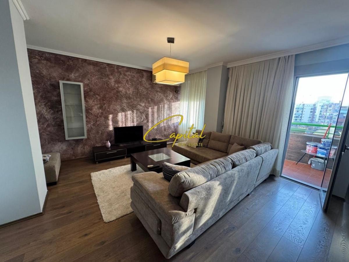Apartament me qira 2+1+2 selvia 80.000 leke