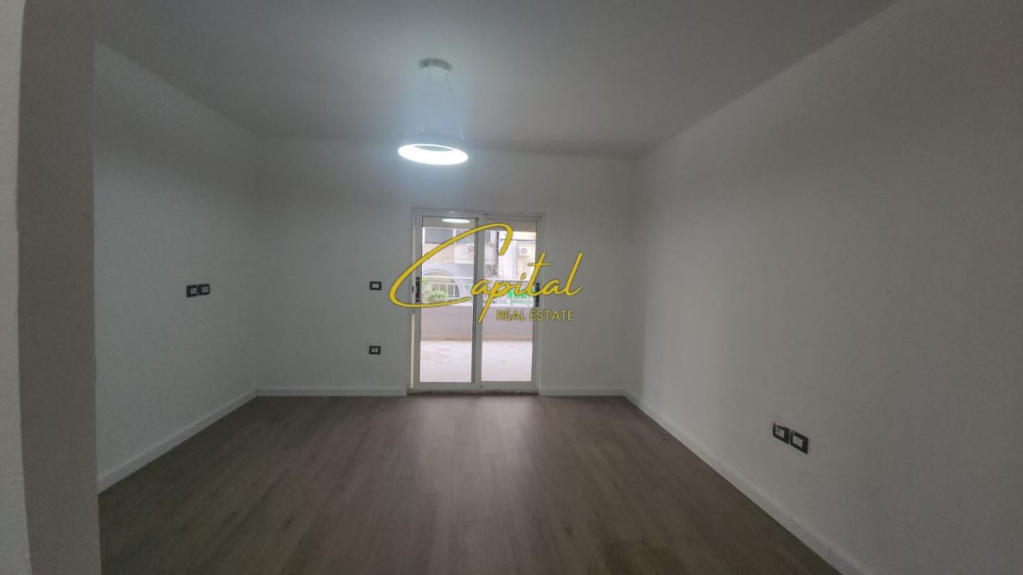 Shitet apartament 1+1 komuna e parisit 179.000 euro
