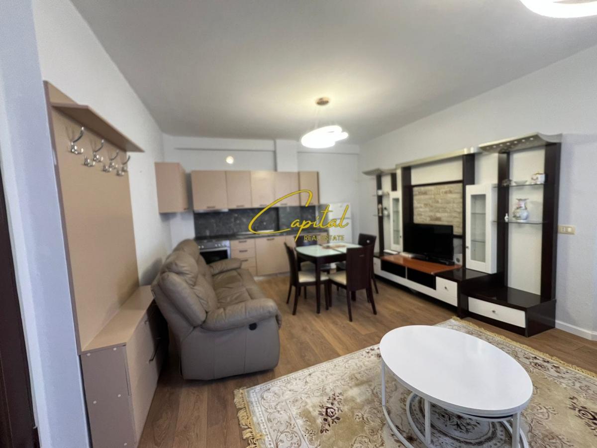 Shitet apartament 1+1 fresku 95.000 euro