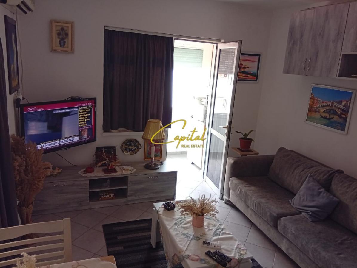 Apartament me qira 1+1 brryli 60.000 leke