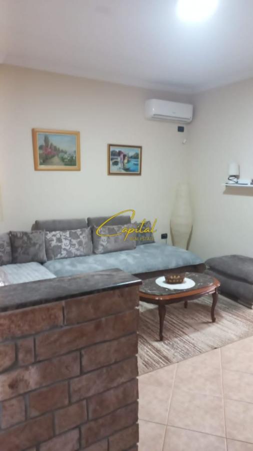 Apartament me qira 1+1 pazari i ri 60.000 leke