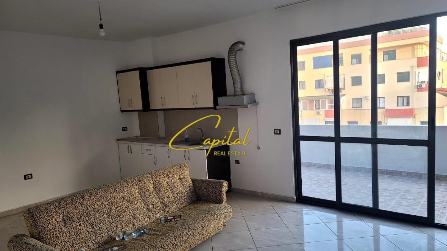 Apartament me qira 1+1 astir 35.000 leke