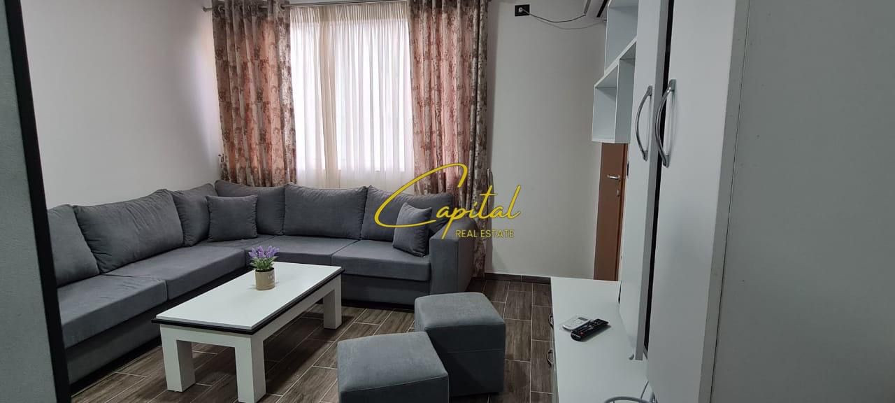 Apartament me qira 1+1 5 maji 35.000 leke
