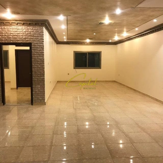 Dyqan me qira 45 m2 21 dhjetori 80.000 leke