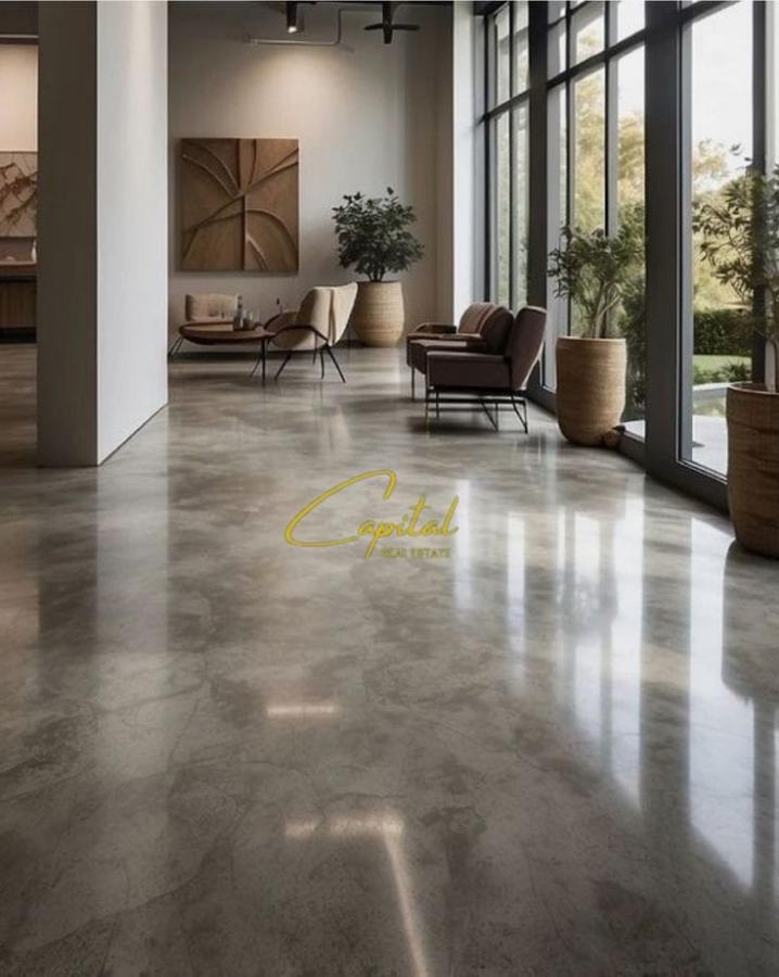 Shitet ambient biznesi 180 m2 selite 540.000 euro