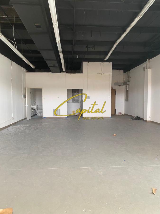 Ambient biznesi me qira 100 m2 mezez 40.000 leke