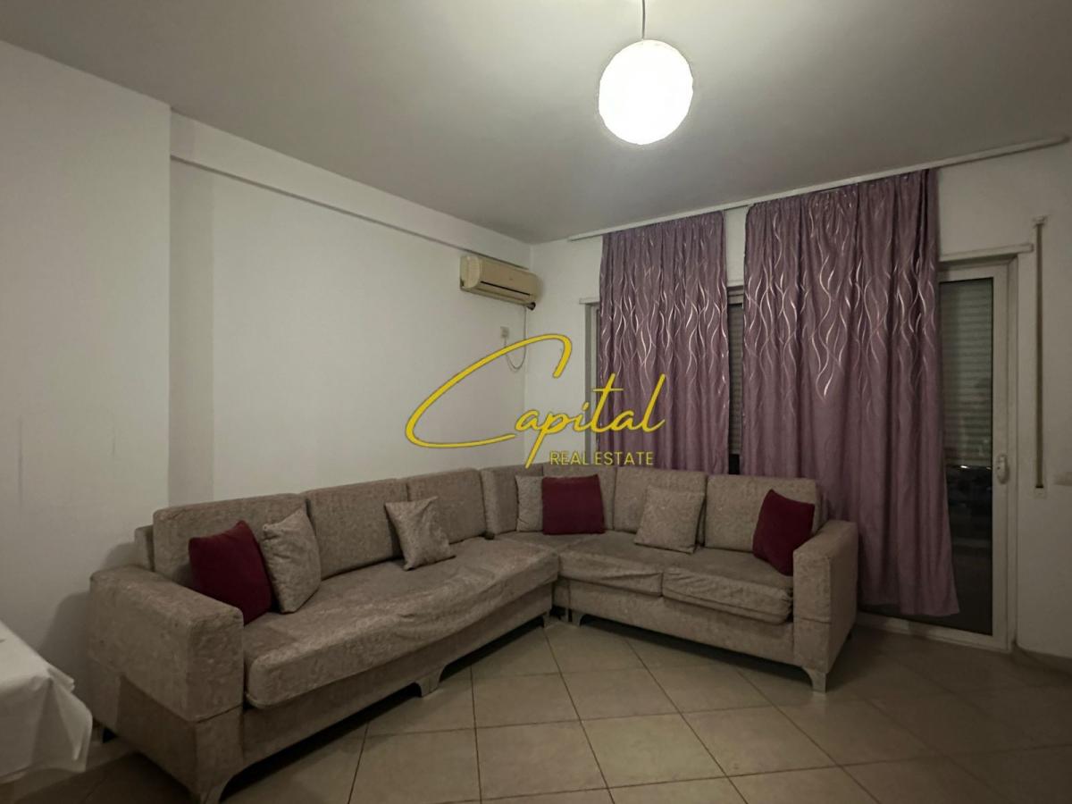 Apartament me qira 1+1 5 maji 38.000 leke