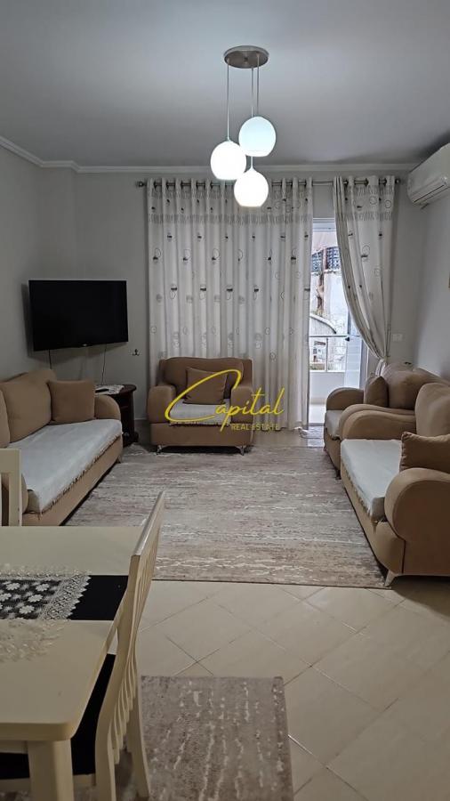 Apartament me qira 2+1 kodra e diellit 60.000 leke